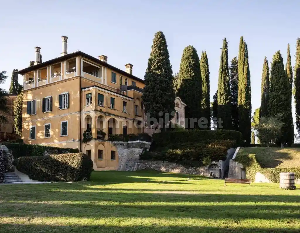 Appartamento in vendita a Polpenazze del Garda