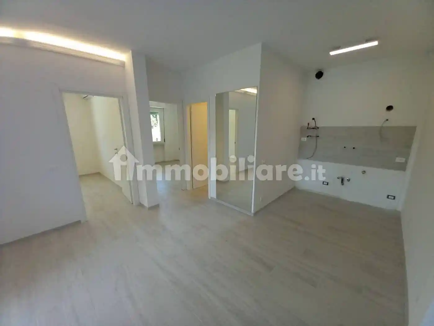 Appartamento in vendita a Massa