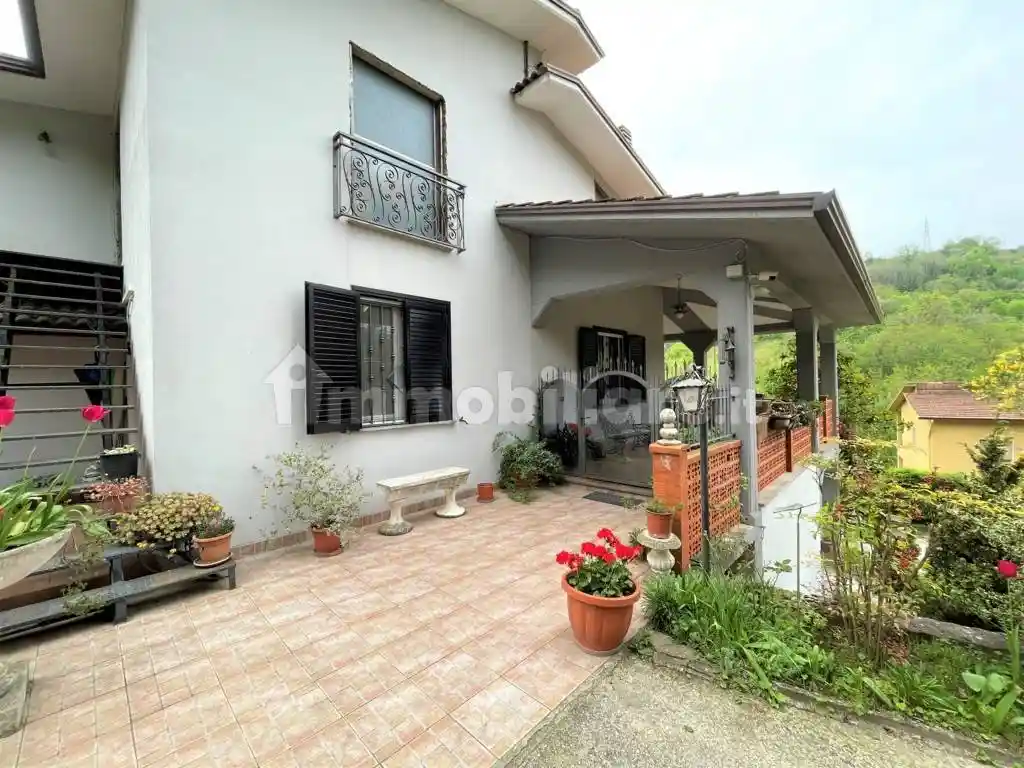 Villa unifamiliare, buono stato, 130 m², Ariano Irpino - foto 5