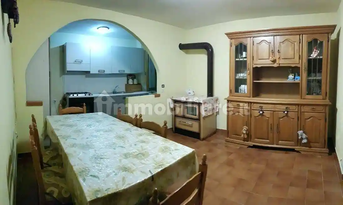 Casa indipendente in vendita a Sorano