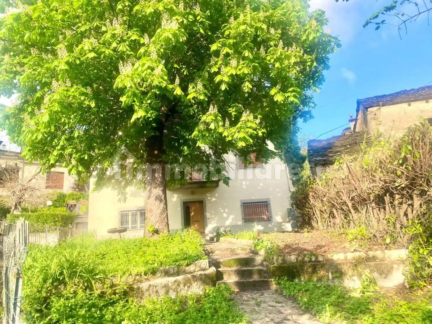 Villa in vendita a Montecreto