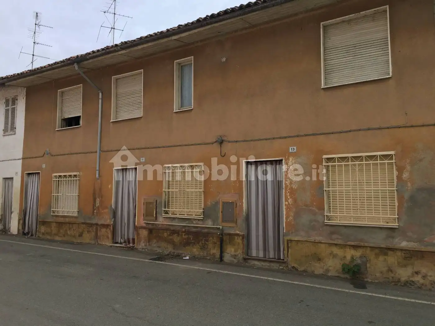 Villa in vendita a Caresana