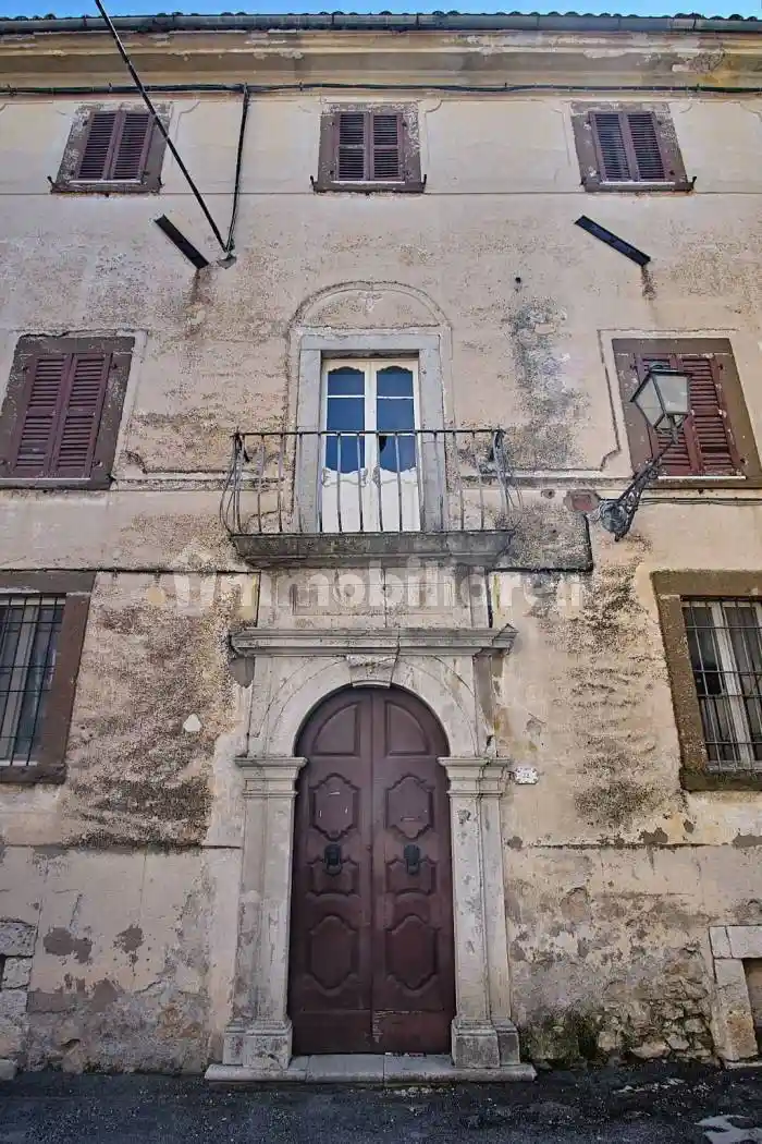 Palazzo - Edificio in vendita a Veroli