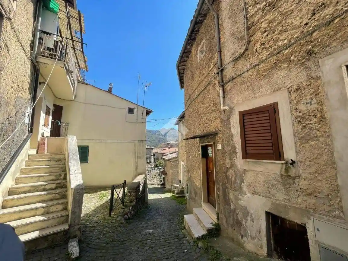 Casa indipendente in vendita a Subiaco