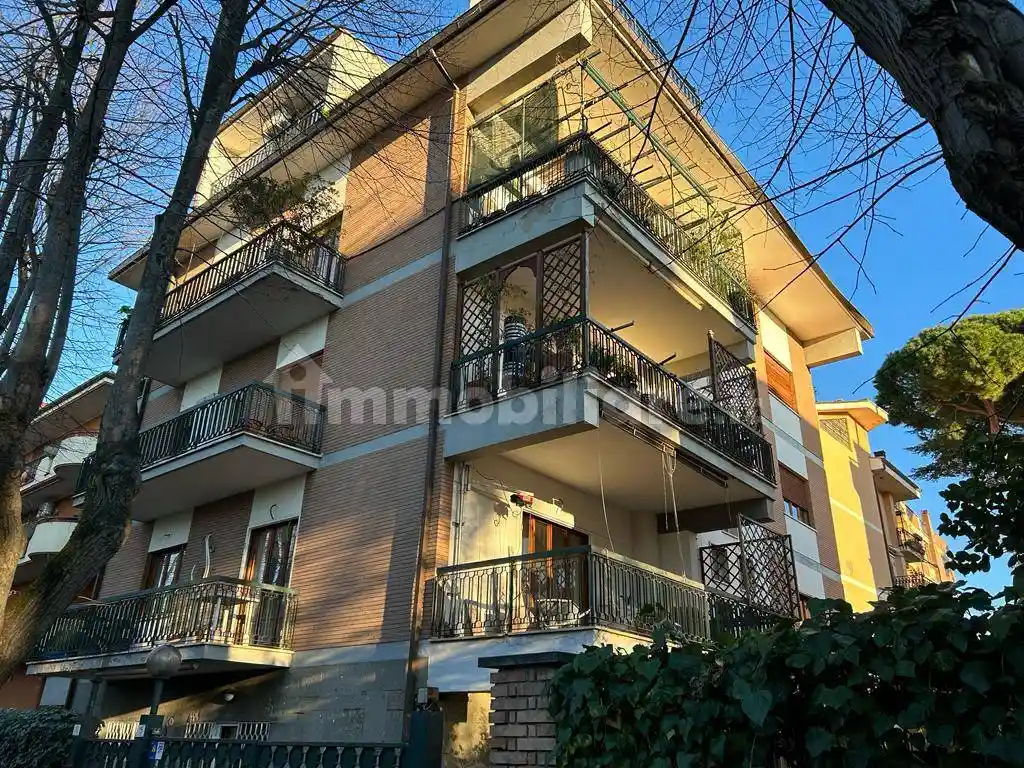 Appartamento in vendita a Grottaferrata