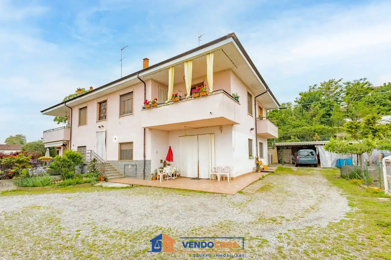 Villa in vendita a Fossano