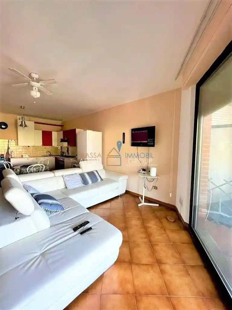 Appartamento in vendita a Massa