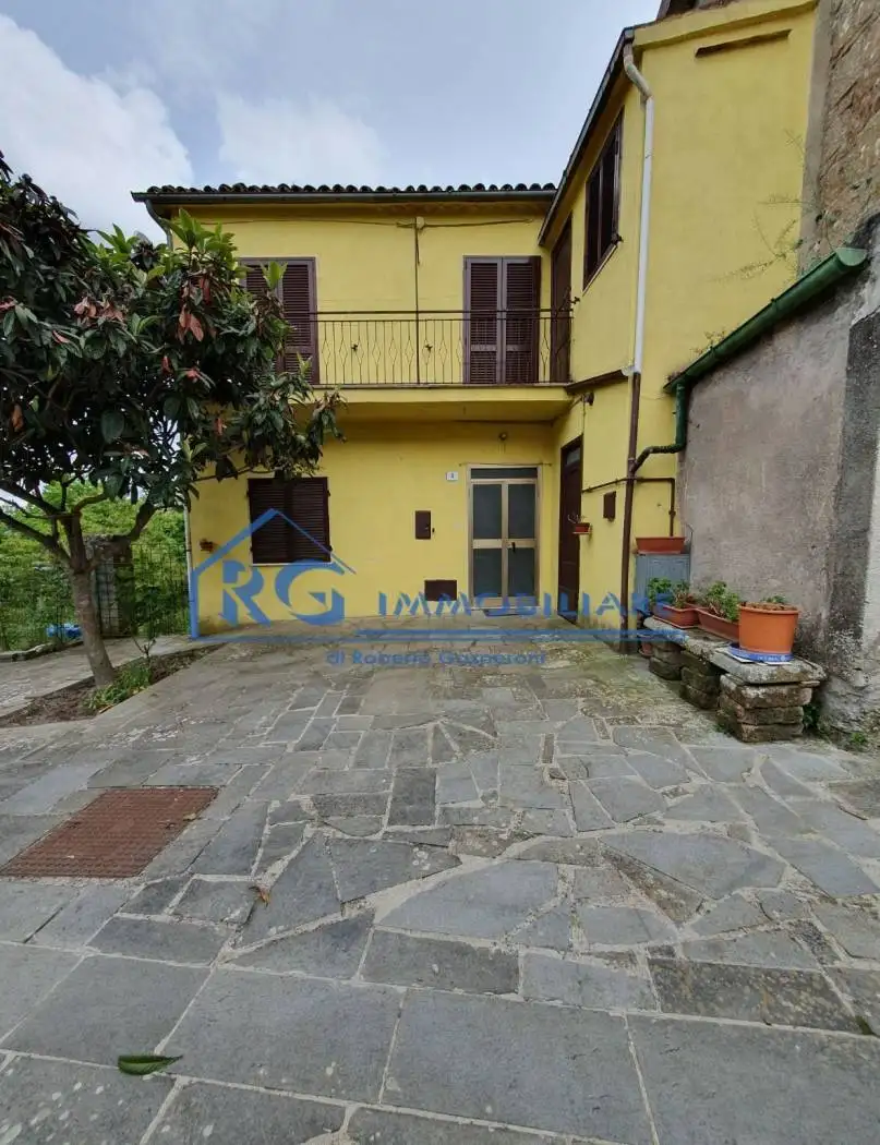 Appartamento in vendita a Lubriano