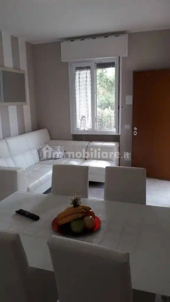 Appartamento in affitto a Desenzano del Garda