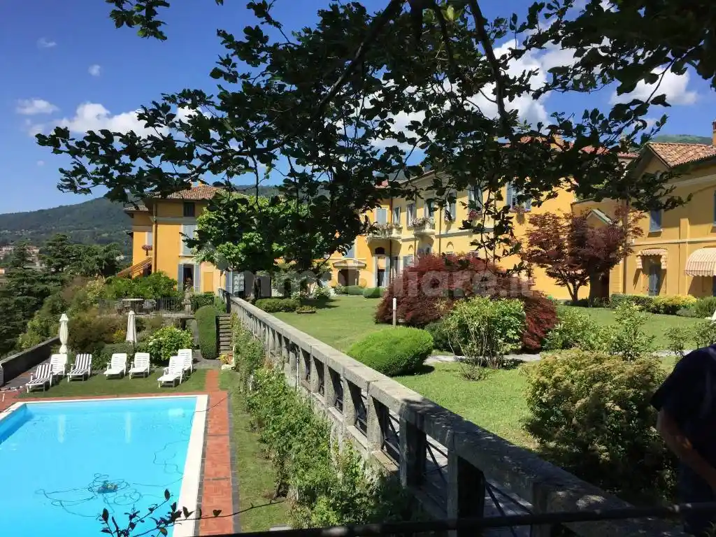 Attico - Mansarda in vendita a Erba