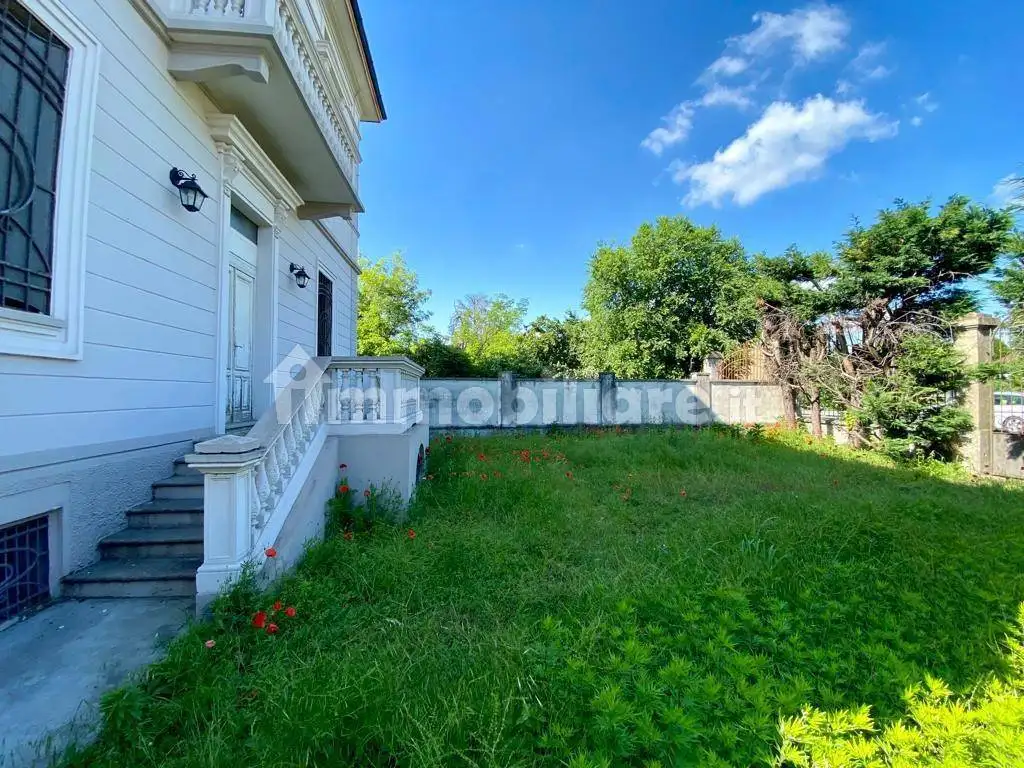 Casa indipendente in vendita a Cremona