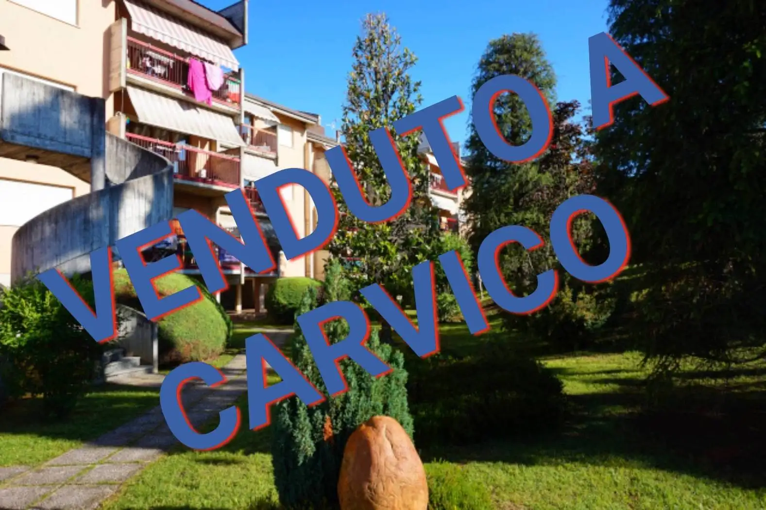 Appartamento in vendita a Carvico