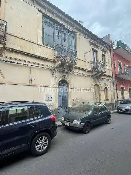 Appartamento in vendita a Nicolosi