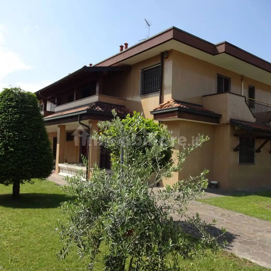 Trilocale via Giuseppe Garibaldi 17, Bubbiano - foto 2