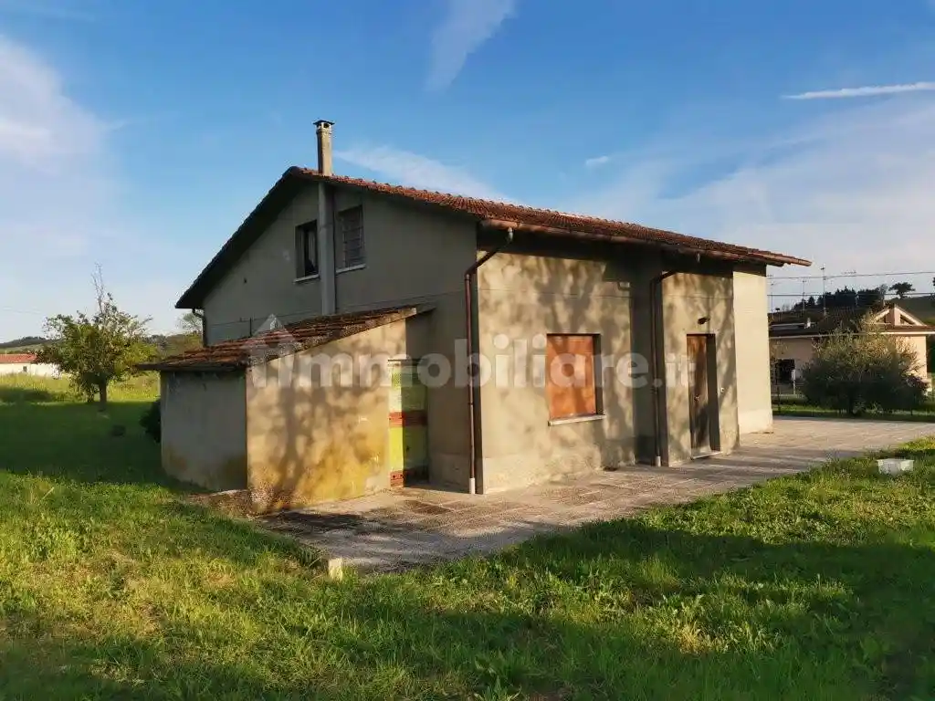 Villa unifamiliare Strada dei Guazzi 2, Santa Maria dell'Arzilla, Pesaro - foto 3