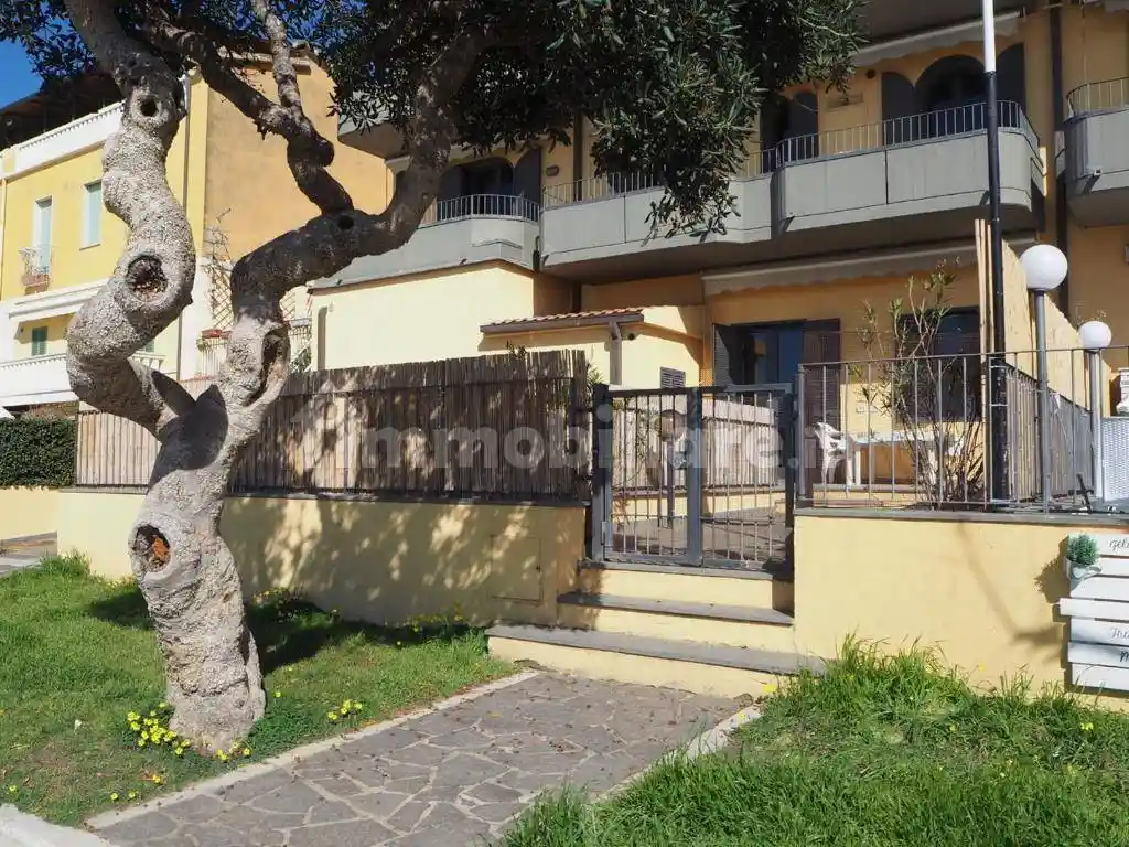 Bilocale via Roma 16, Castiglione Paese, Castiglione della Pescaia - foto 4