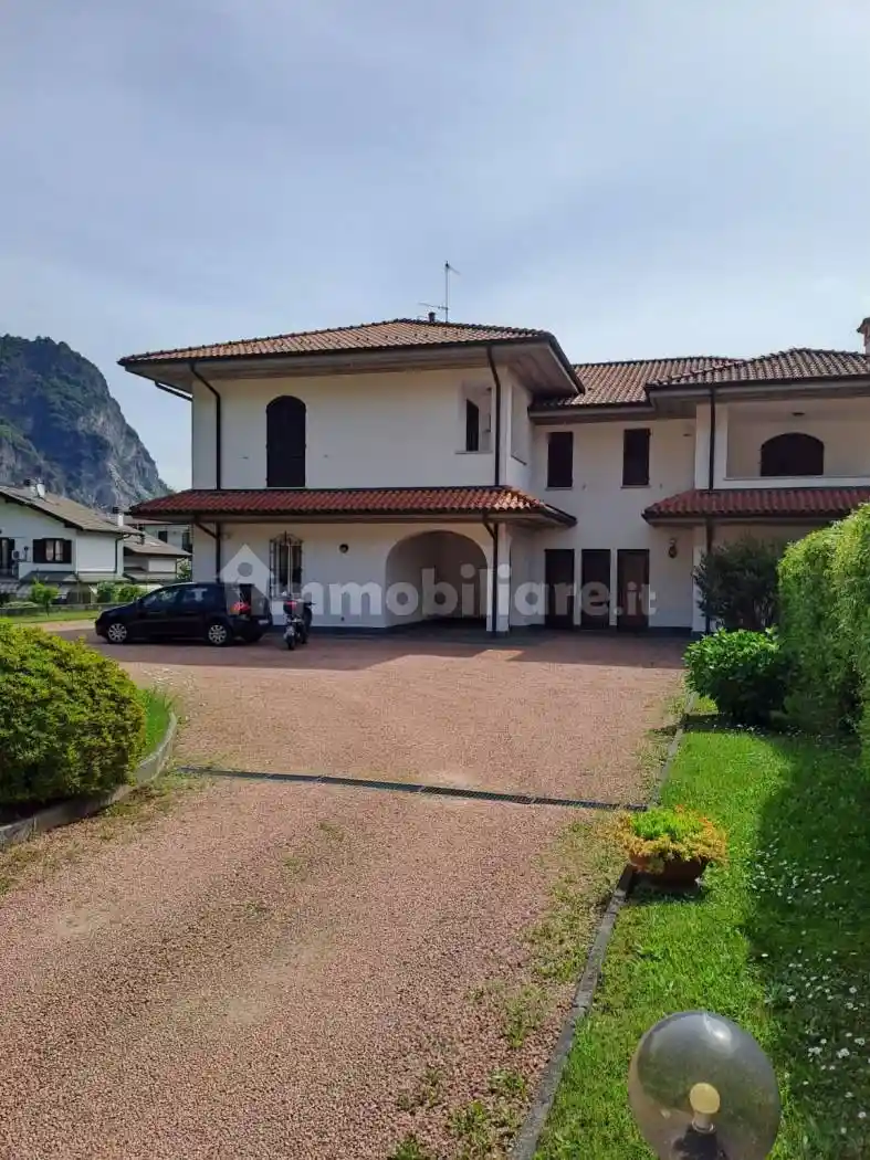 Villa in vendita a Gravellona Toce