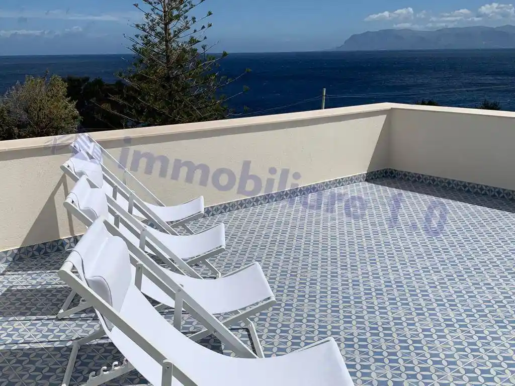 Villa in vendita a Castellammare del Golfo