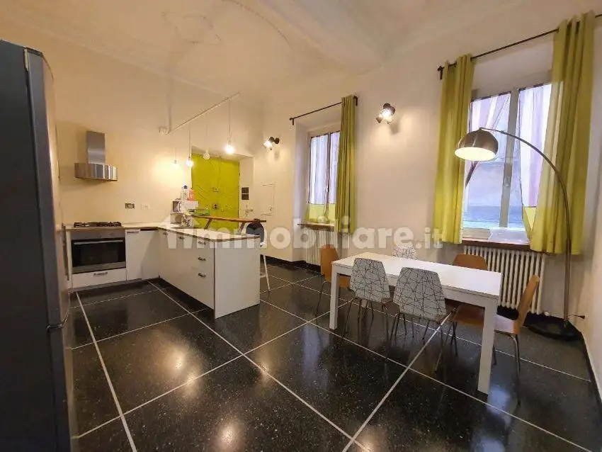 Appartamento in affitto a Genova