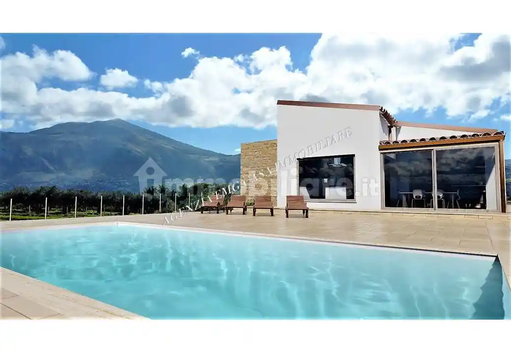 Villa in vendita a Castellammare del Golfo