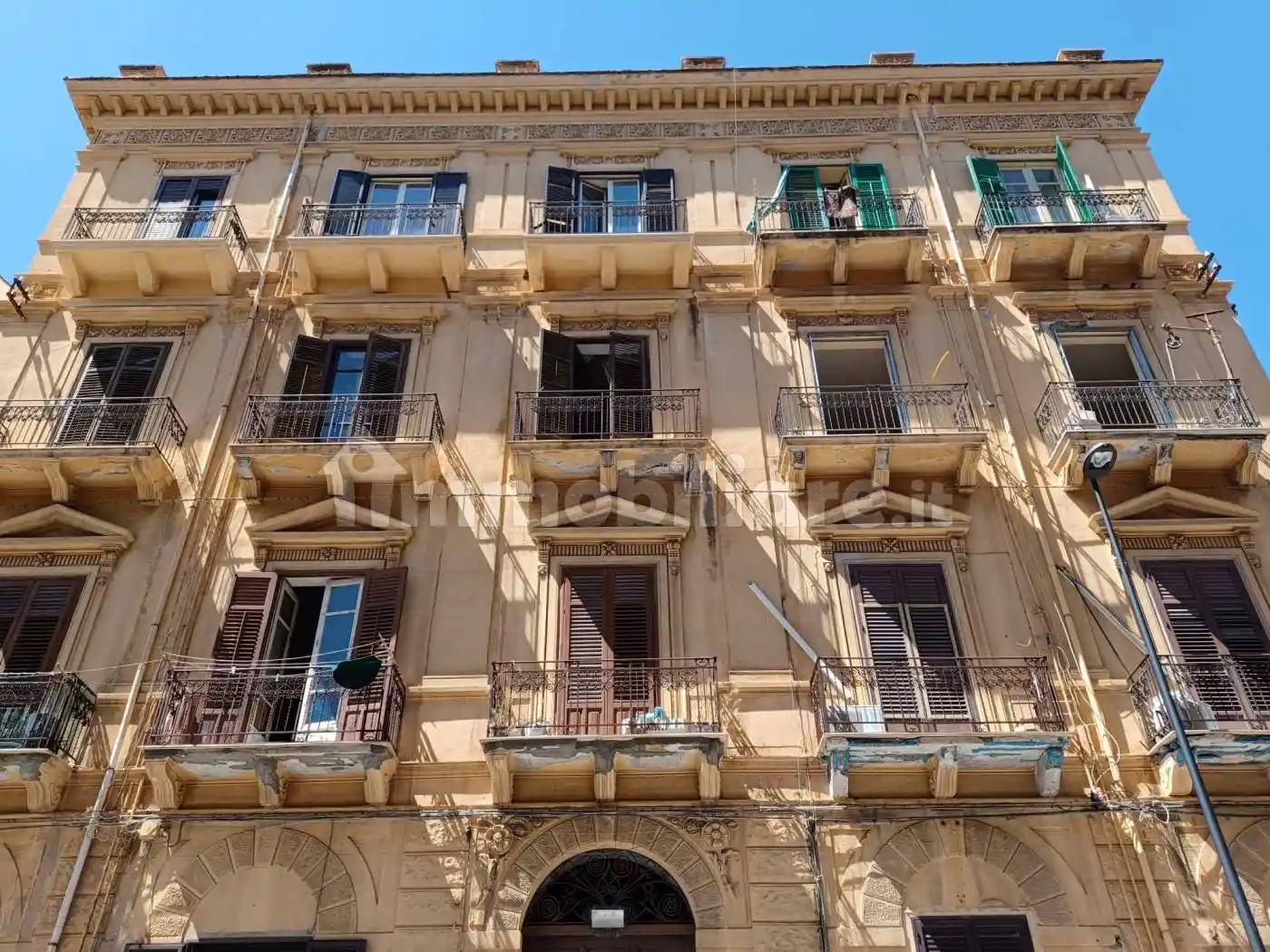 Appartamento in vendita a Palermo