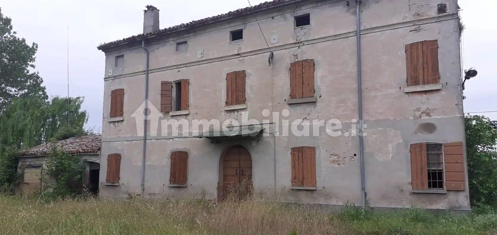 Rustico - Casale in vendita a Poggio Rusco