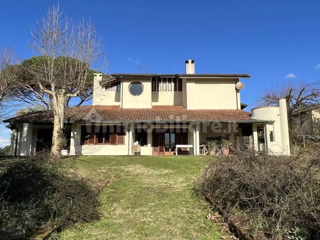 Villa in vendita a Capannori