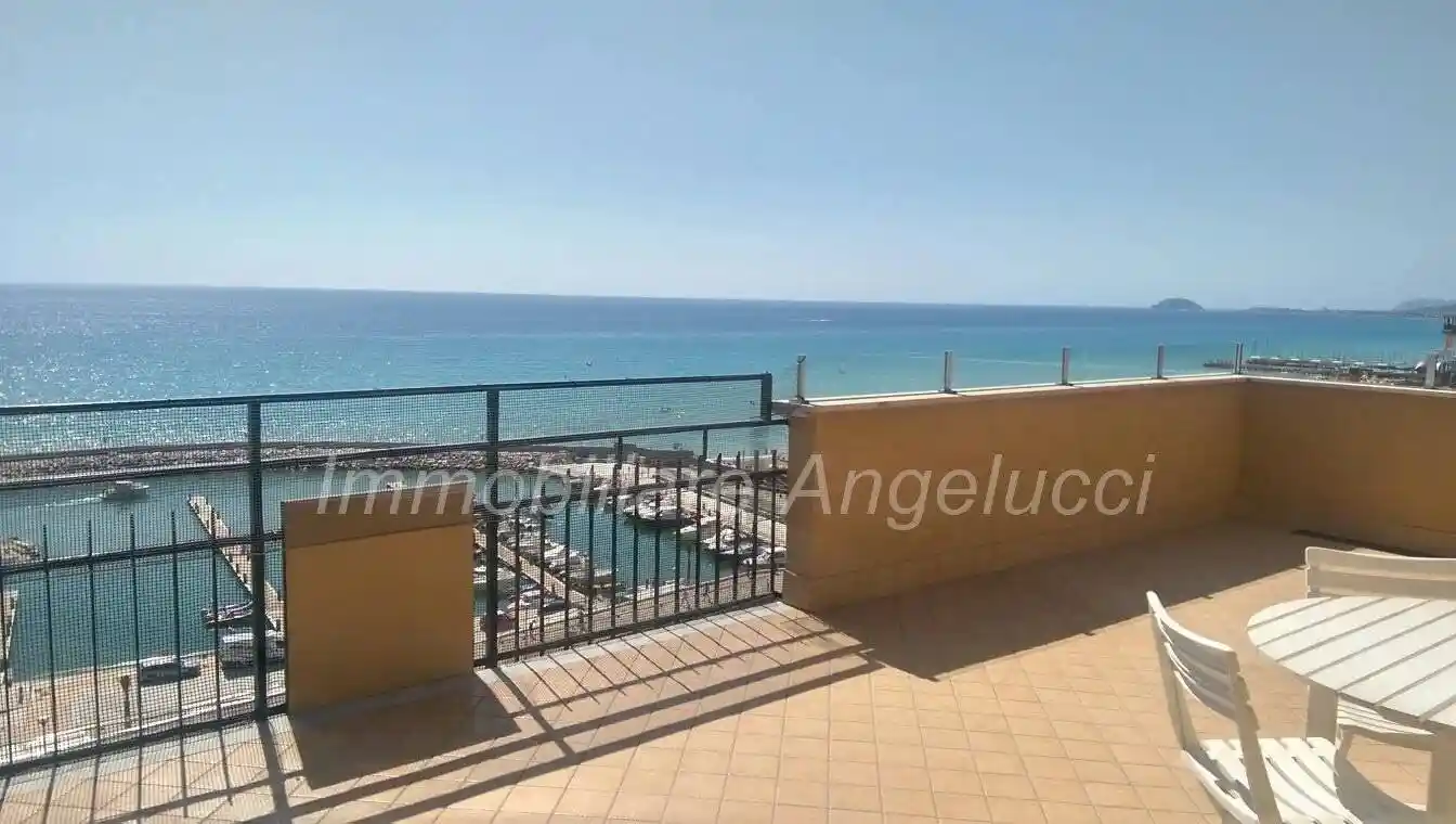 Appartamento in affitto a Borghetto Santo Spirito