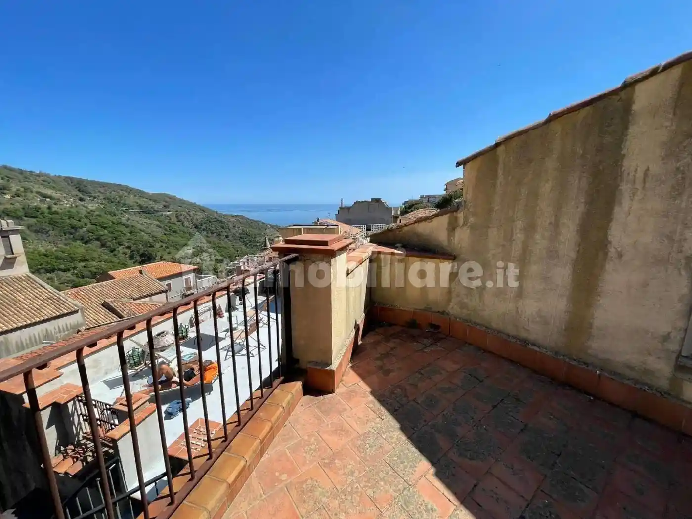 Palazzo - Edificio in vendita a Gallodoro