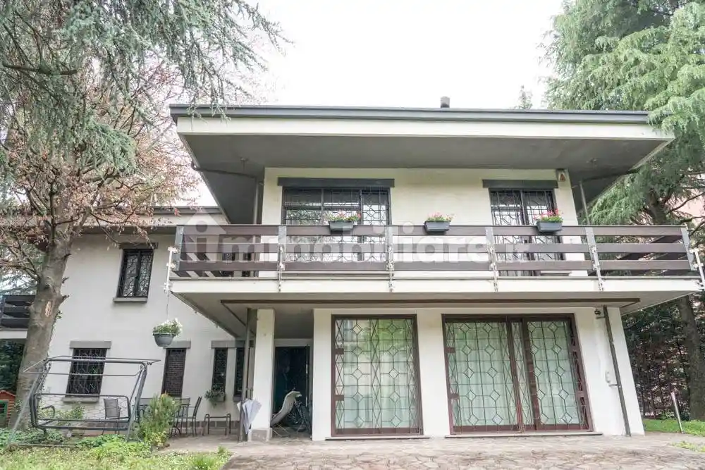 Villa in vendita a Vimercate