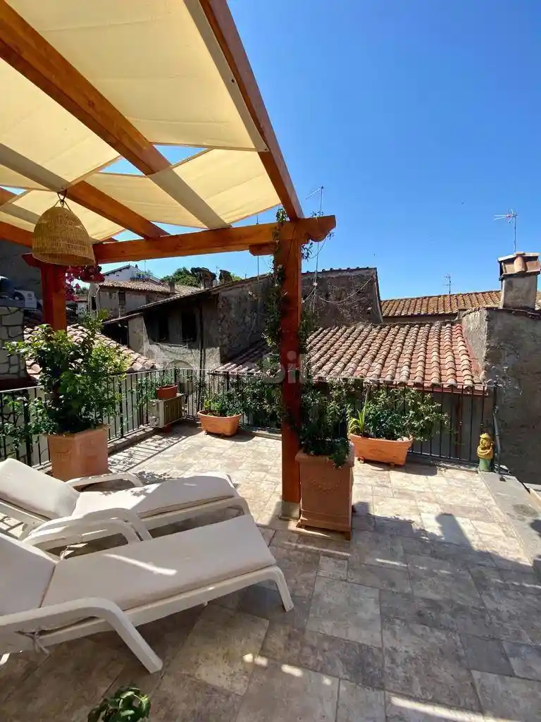 Appartamento in vendita a Anguillara Sabazia