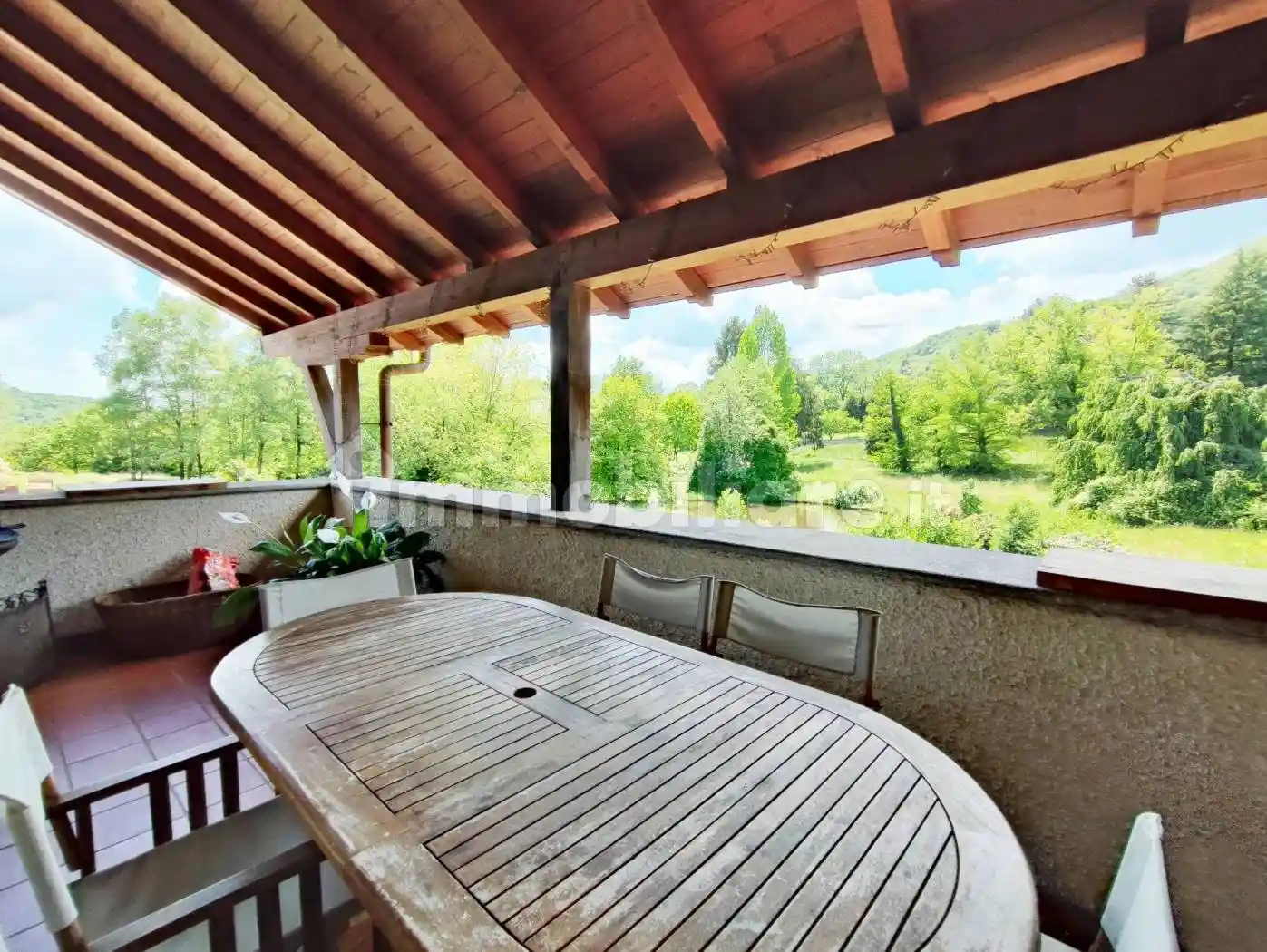 Villa in vendita a Meina