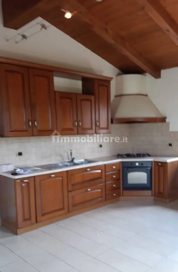 Appartamento Strada Provinciale Baciuccaro 13, Belforte all'Isauro - foto 3