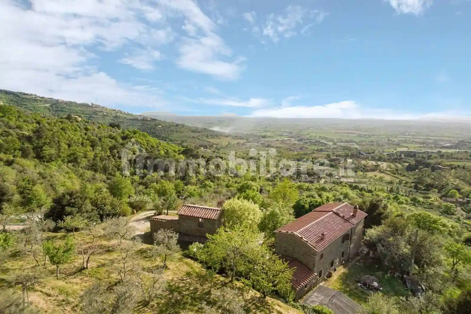 Rustico - Casale in vendita a Cortona