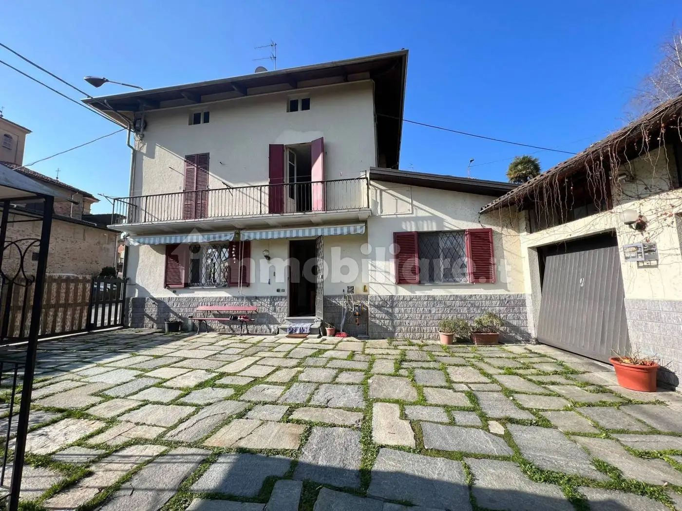 Villa in vendita a Pollone