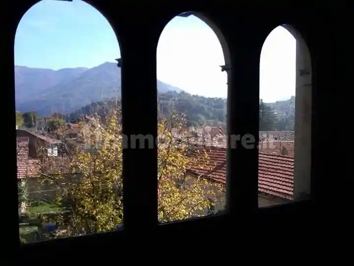 Casa indipendente in vendita a Alta Valle Intelvi