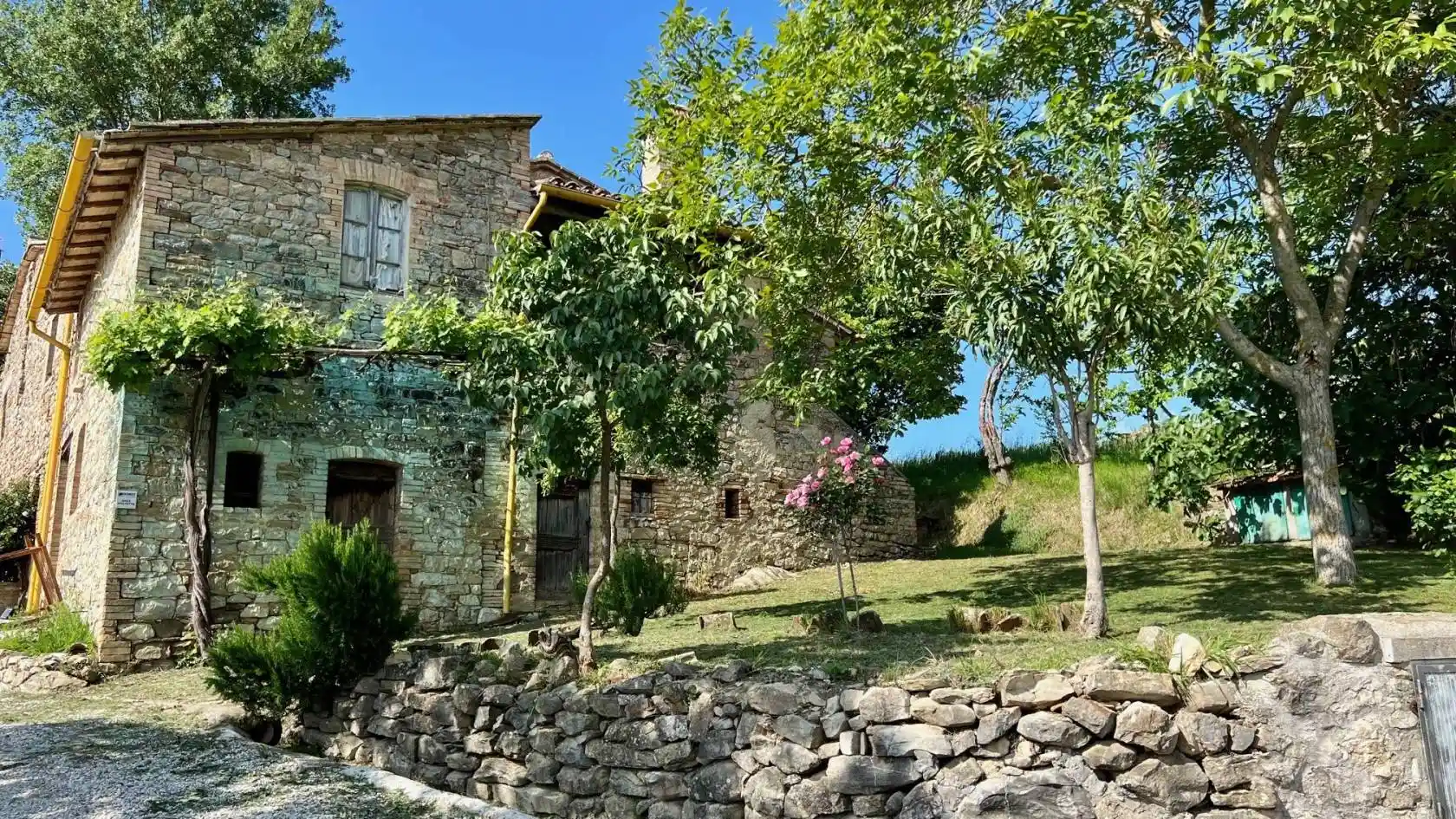 Rustico - Casale in vendita a Valfabbrica