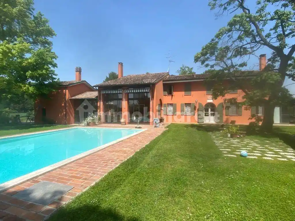 Villa in vendita a San Giorgio Bigarello