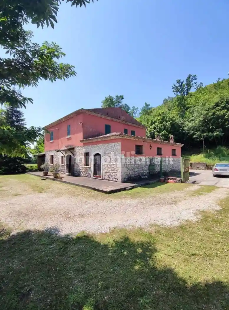 Rustico - Casale in vendita a Roccasecca