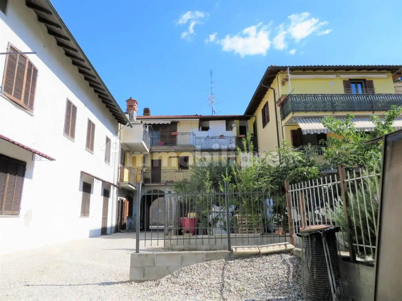 Appartamento in vendita a Garbagna Novarese