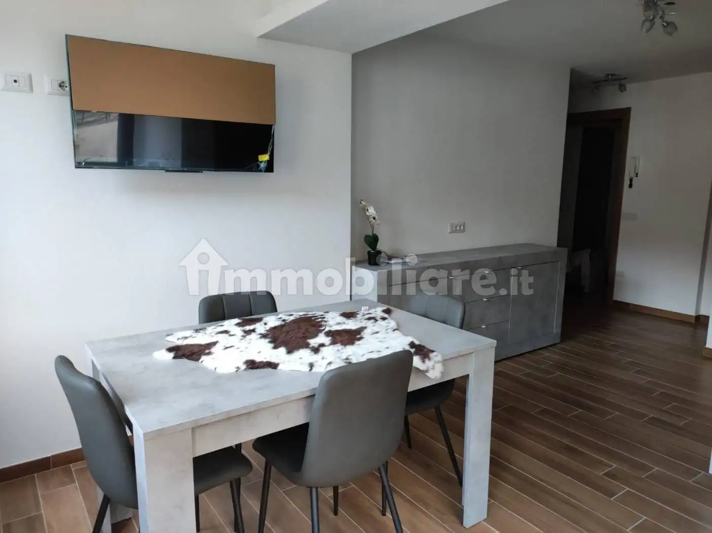 Bilocale via Franco Sampietro 32, Centro, Chiesa in Valmalenco - foto 4