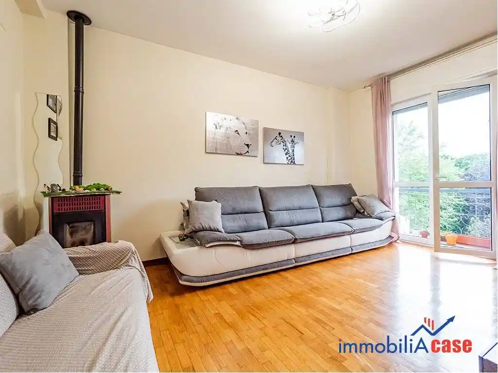 Appartamento in vendita a Limbiate