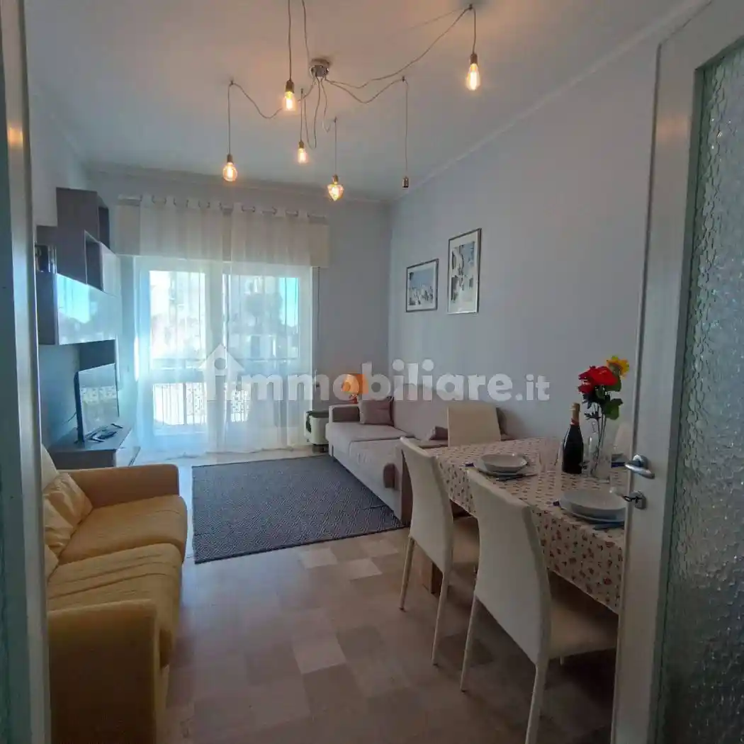 Appartamento in affitto a Alassio