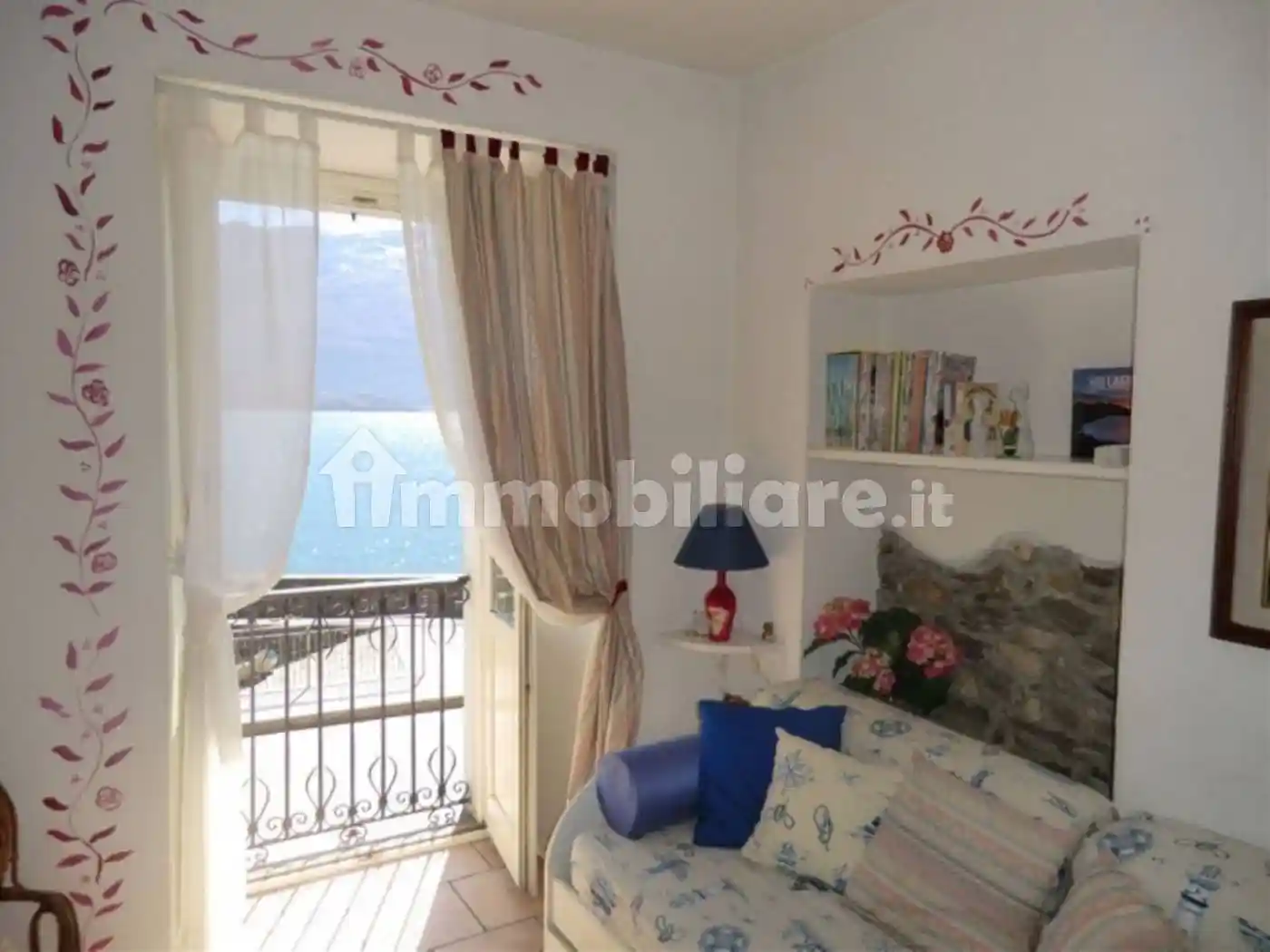 Trilocale via Regina 65, Centro, Domaso - foto 4