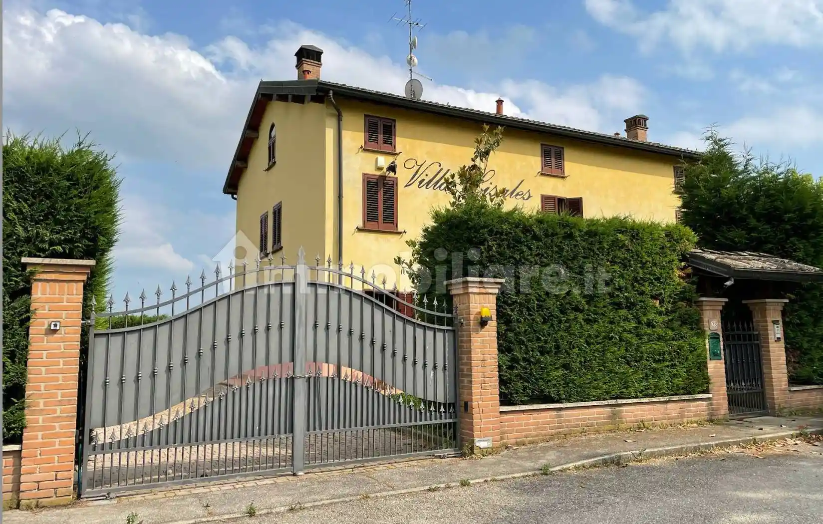 Villa in vendita a Modena