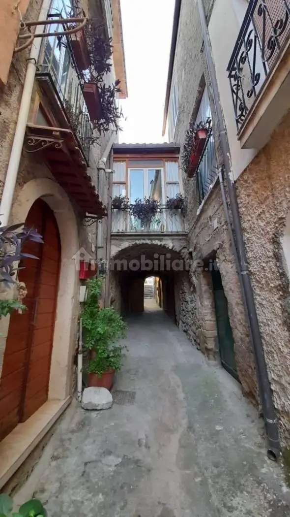 Casa indipendente in vendita a Solopaca