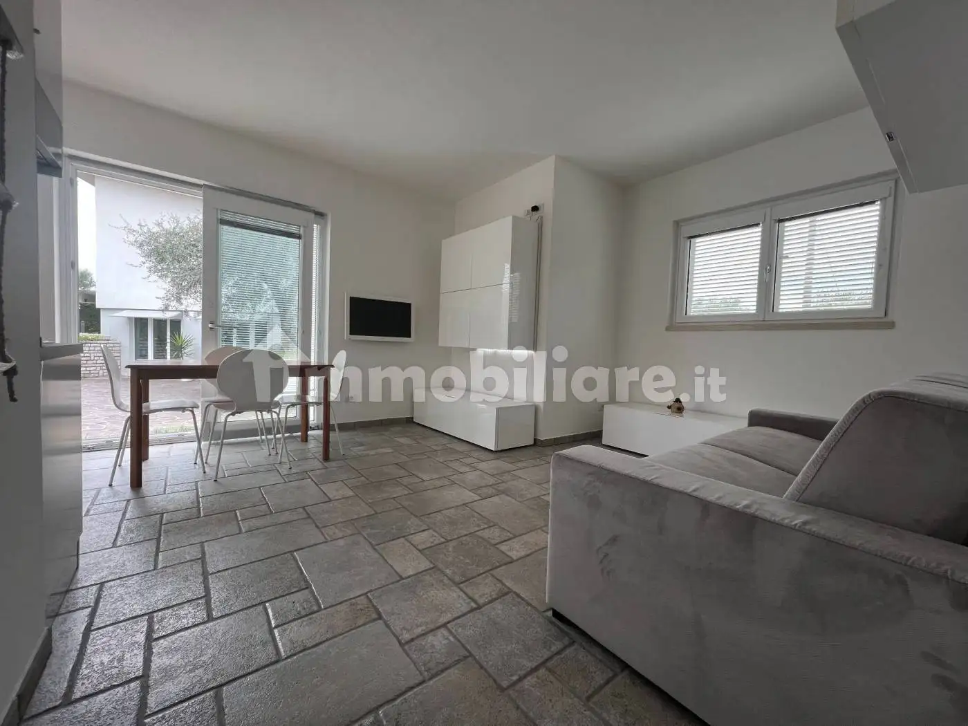 Appartamento in affitto a Bardolino