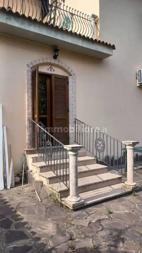 Villa unifamiliare, buono stato, 390 m², Castelnovetto - foto 2