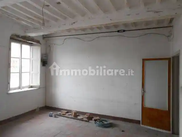 Casa indipendente in vendita a Lucca