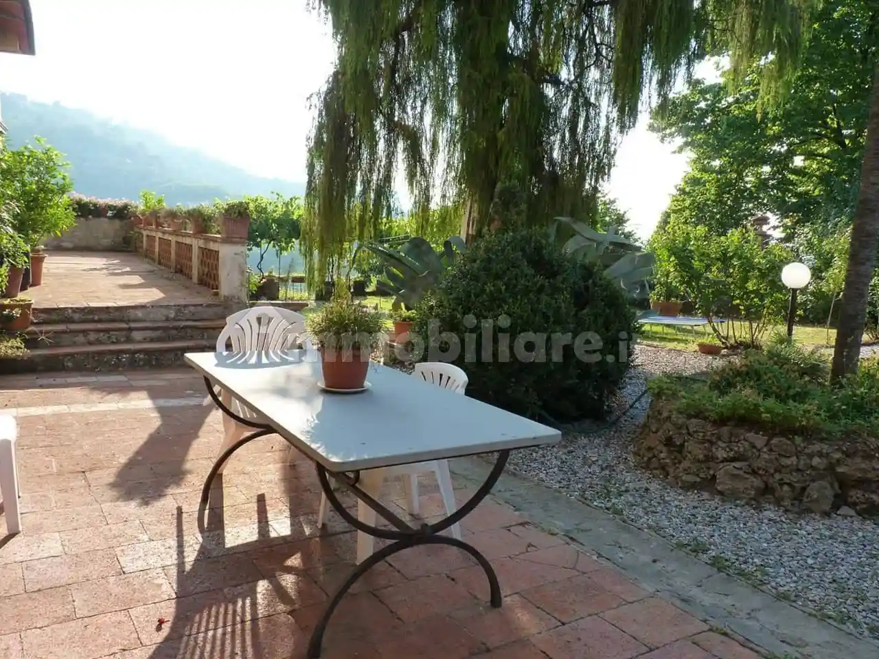 Rustico - Casale in vendita a Lucca